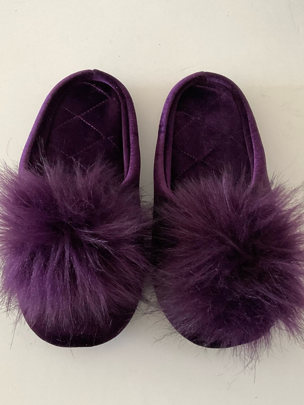 INC International Concepts Slip-On Slipper Purple Velvet Pom Pom Size Small 5-6